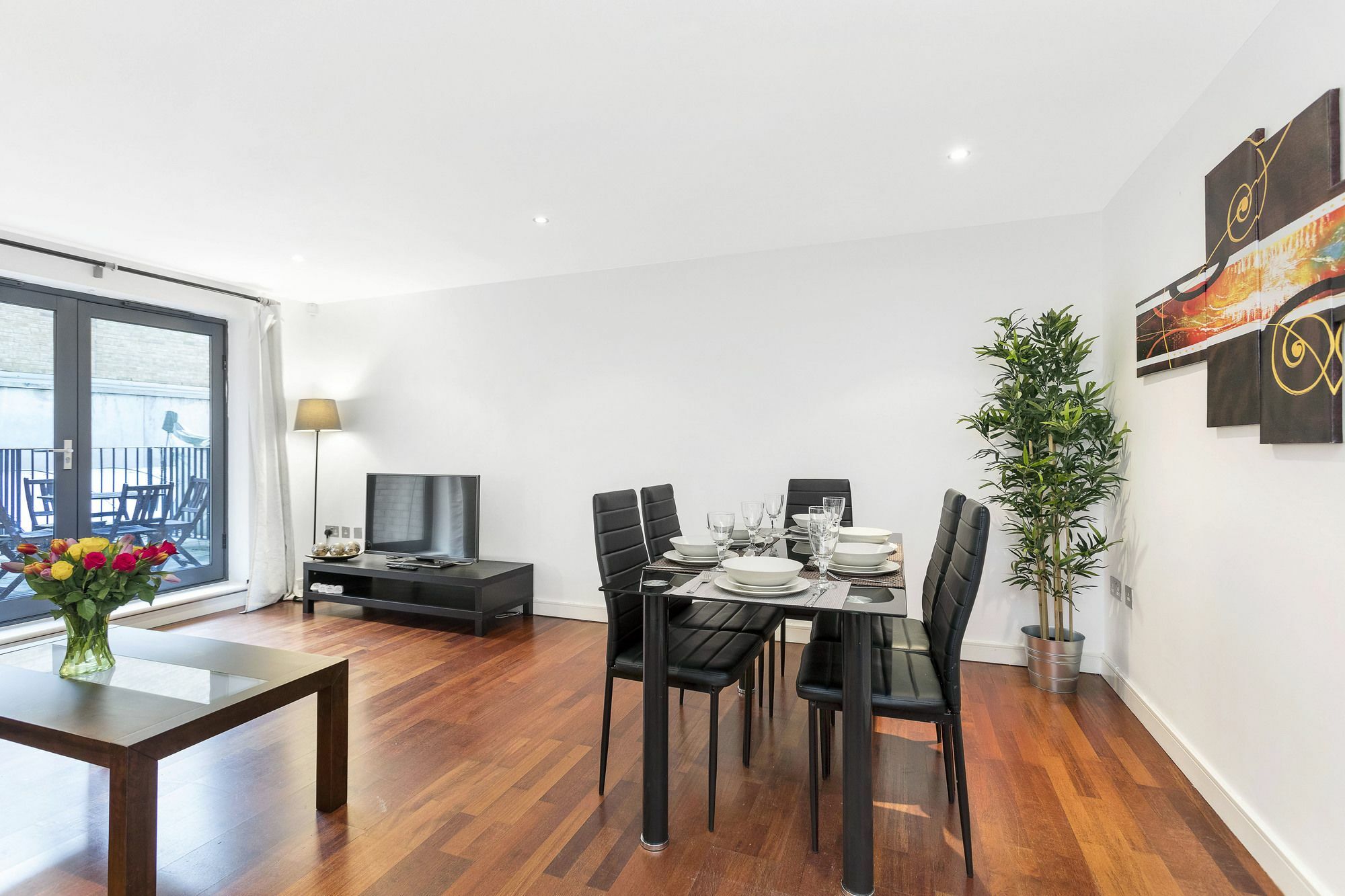 Club Living - Regents Park & Euston Apartments London Exterior photo