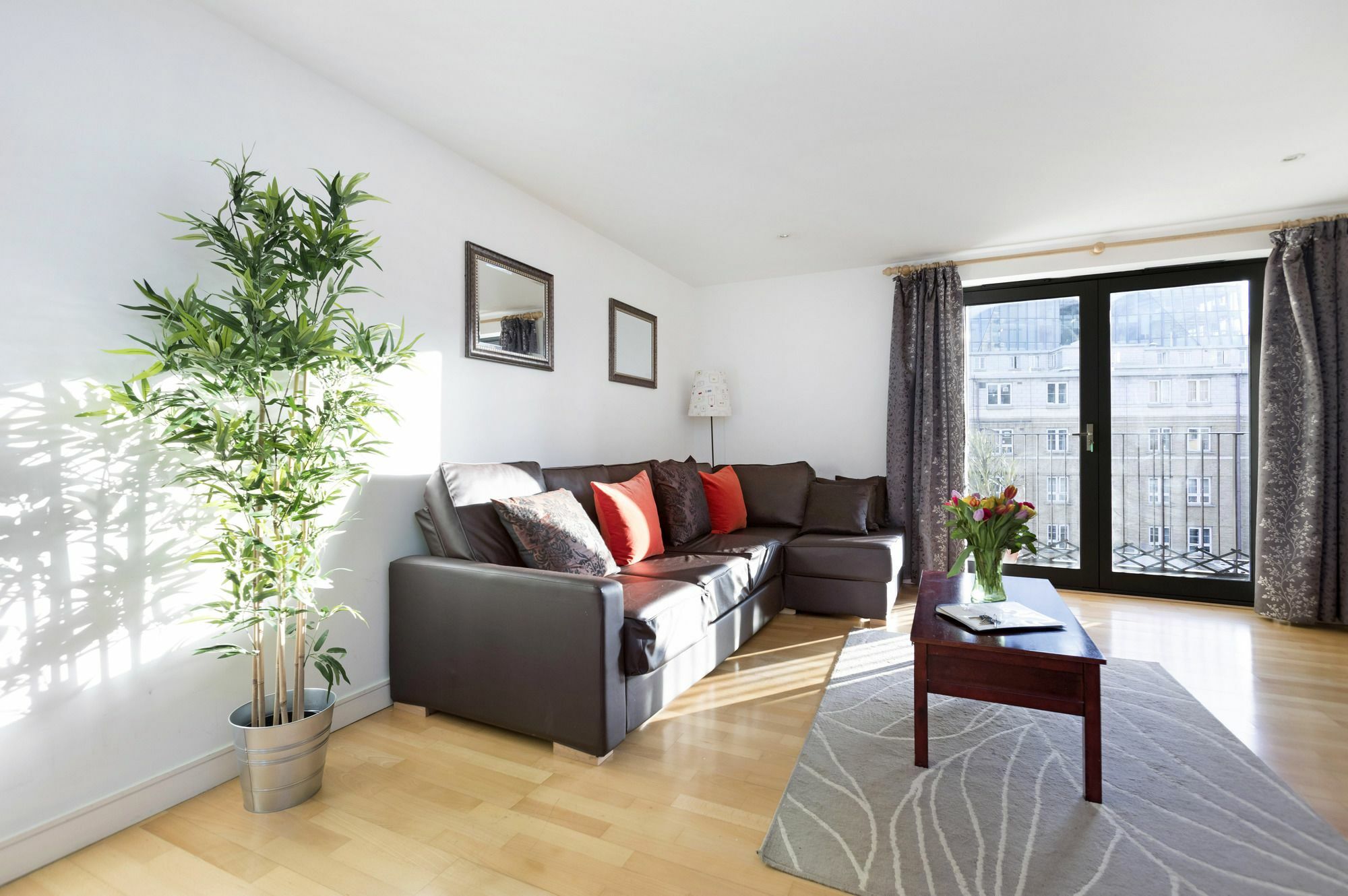 Club Living - Regents Park & Euston Apartments London Exterior photo